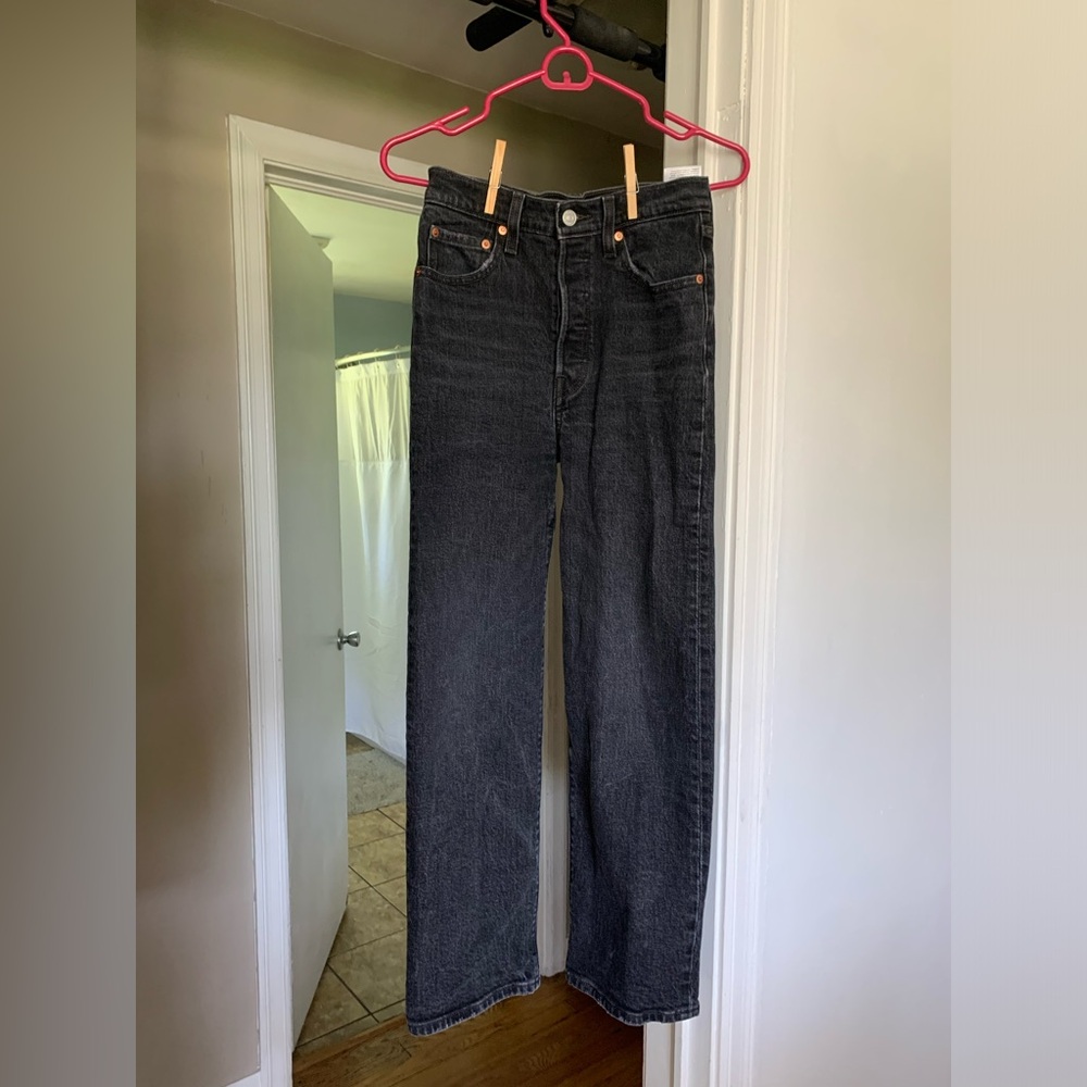 Levi’s Ribcage Straight Denim Jeans